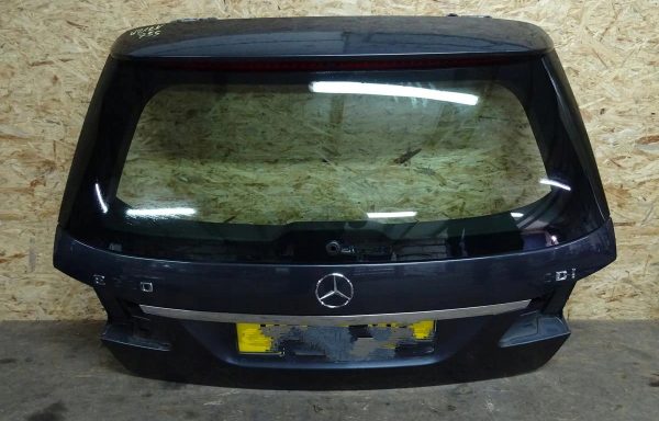 Крышка / дверь багажника со стеклом Mercedes-Benz W212